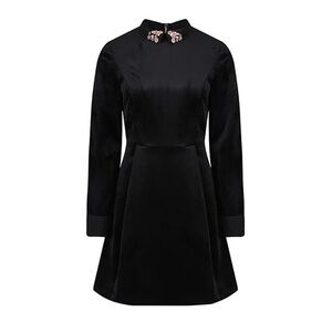 Ted Baker Black Velvet dress with embellished removable collar Size: 0
